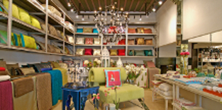 Indior Tours bring you the pleasure and excitement of shopping tours in India. Experience Incredible India and Rajasthan on this Small Group Tou